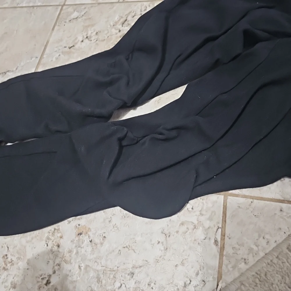 Theory Stretched Skinny Pant Size 4 - Picture 3 of 8